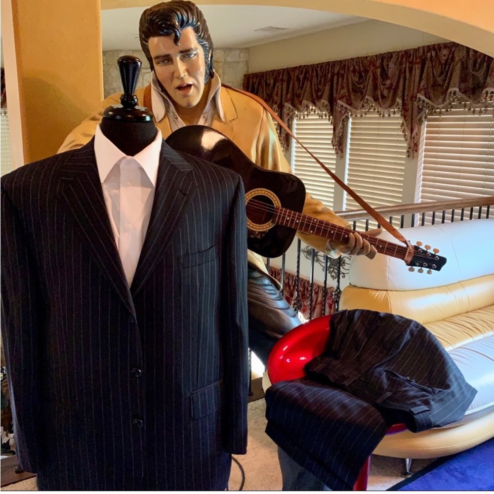 Like new! Sean Jean 2 piece, 100% wool pinstripe suit.